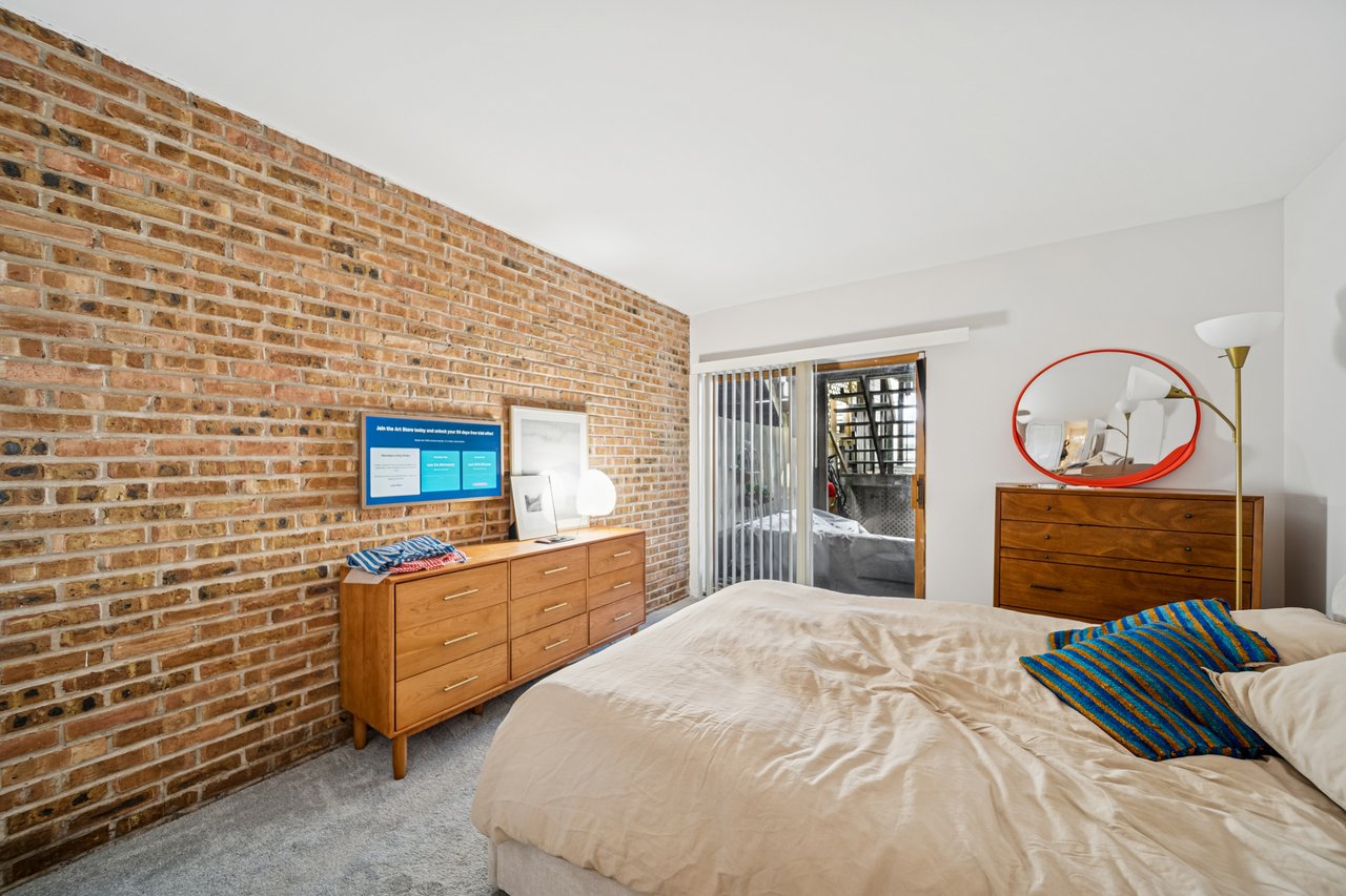 Chicago's Best Opportunity in  OLD TOWN