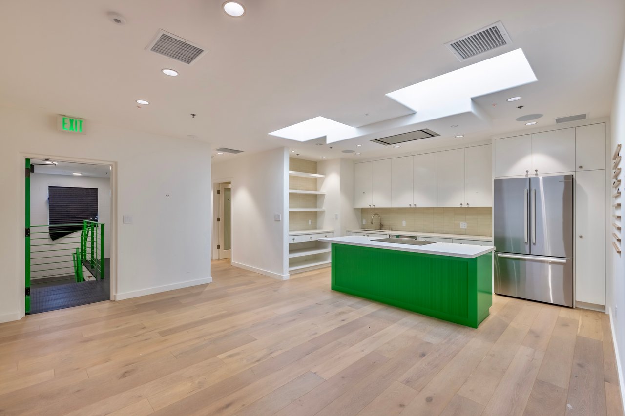 3058 N. Lima St.