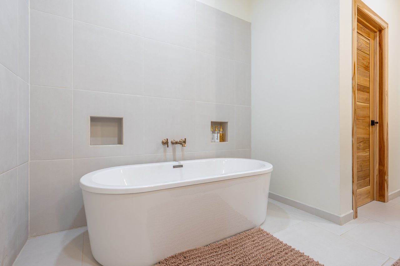 Casa En Las Rocas | Spectacular Ocean-View Home in Pacific Heights