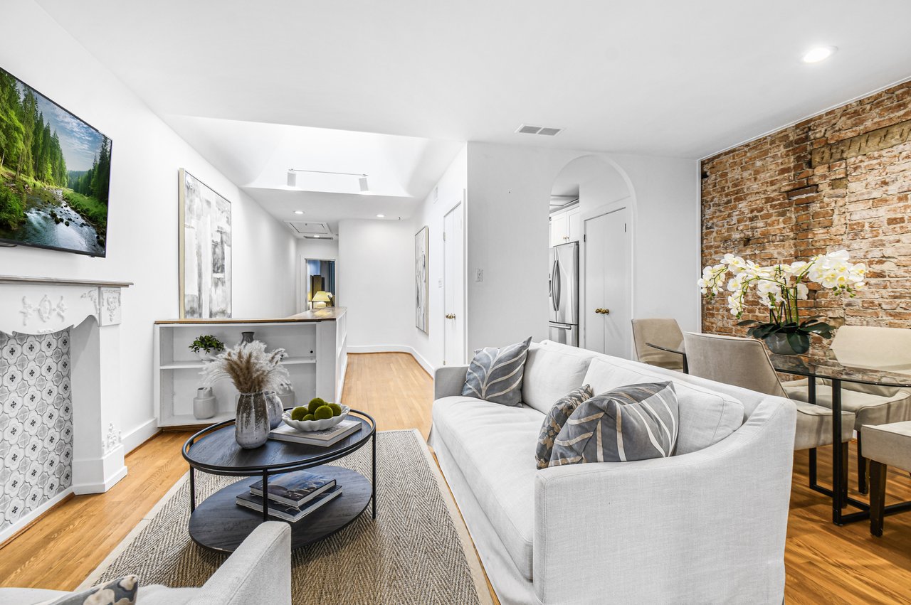 2013 Columbia Rd Unit E