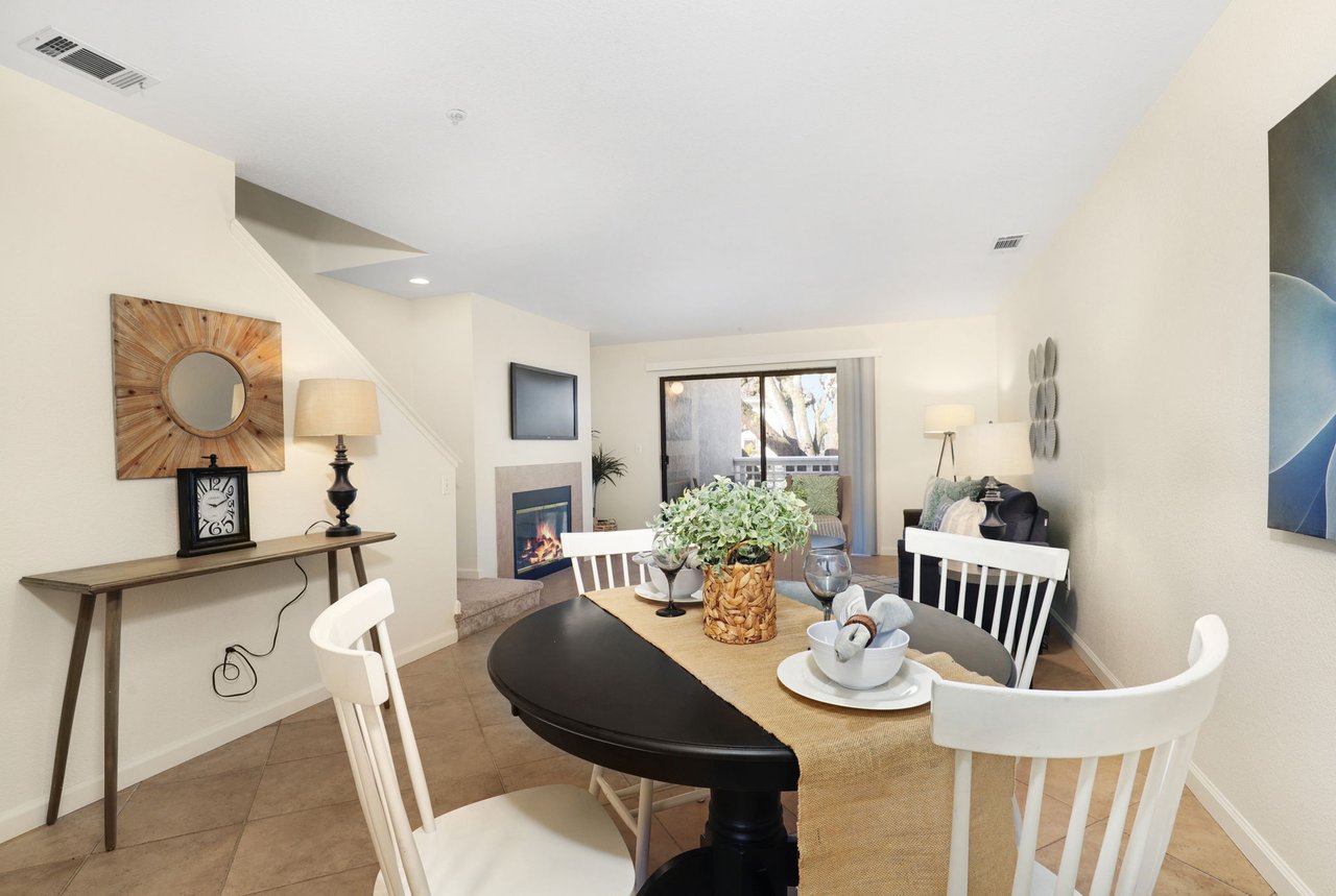 2582 Oak Rd. #217, Walnut Creek