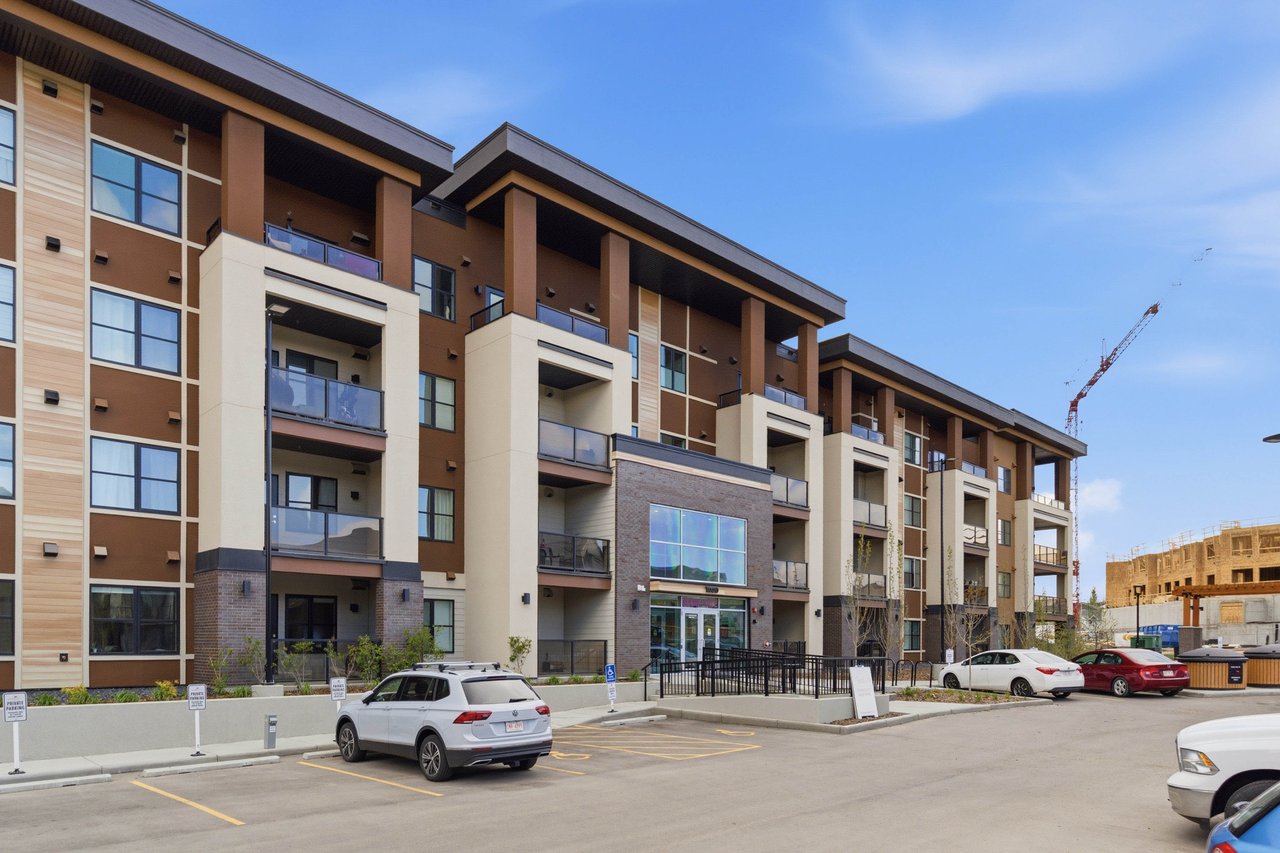 81 Arbour Lake View NW Unit: 1306