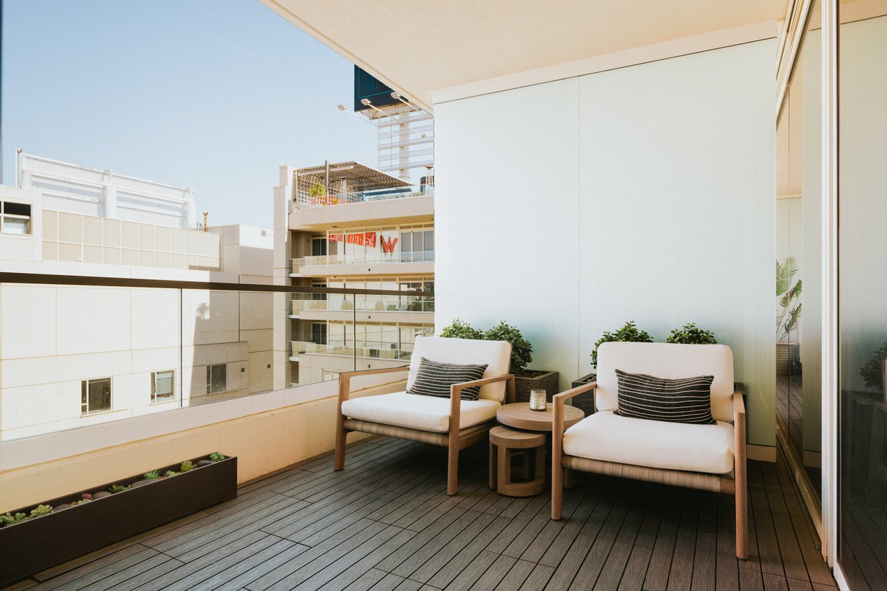 6250 Hollywood Blvd Unit: 14A
