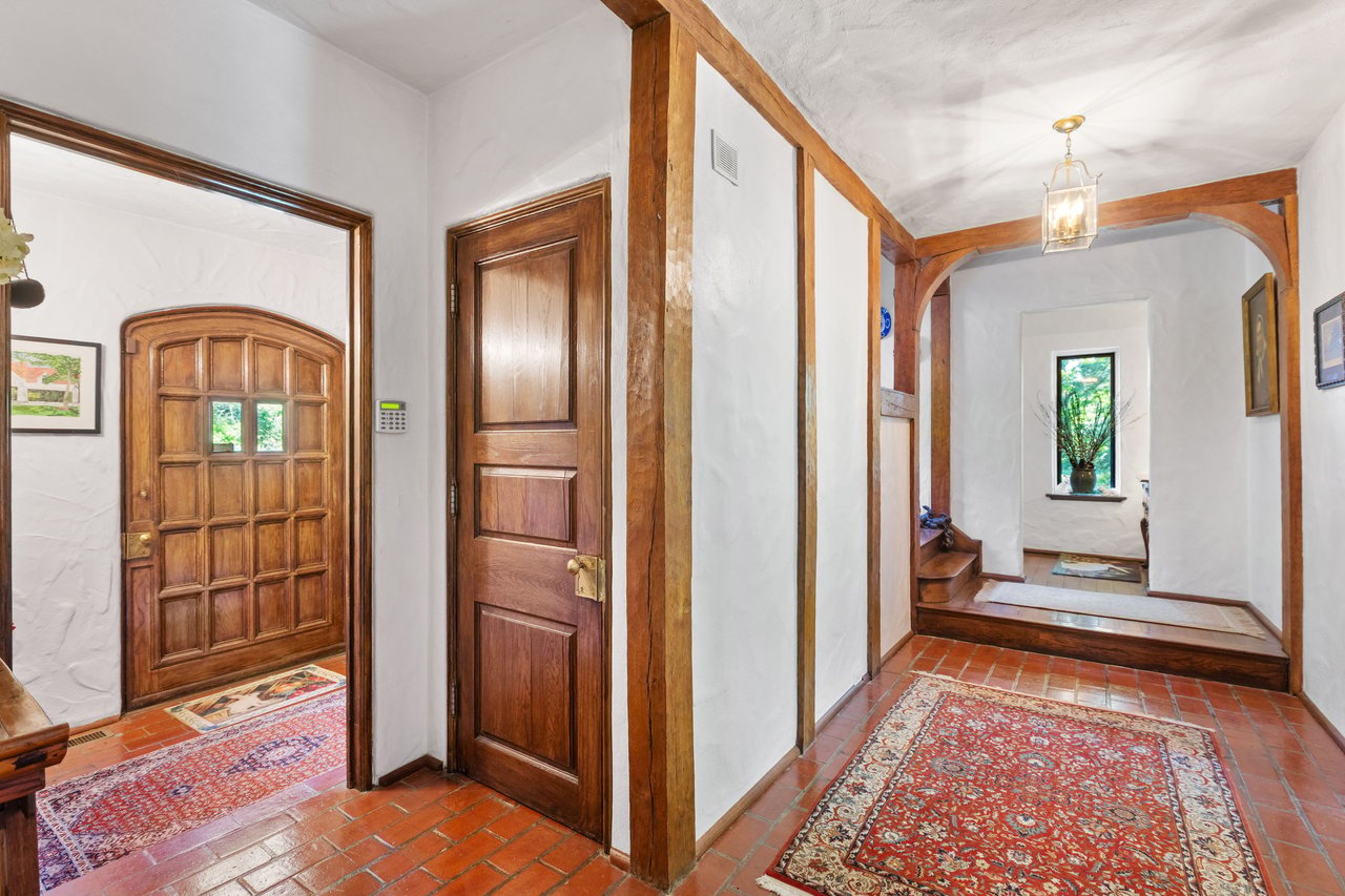 283 West Laurel Ave