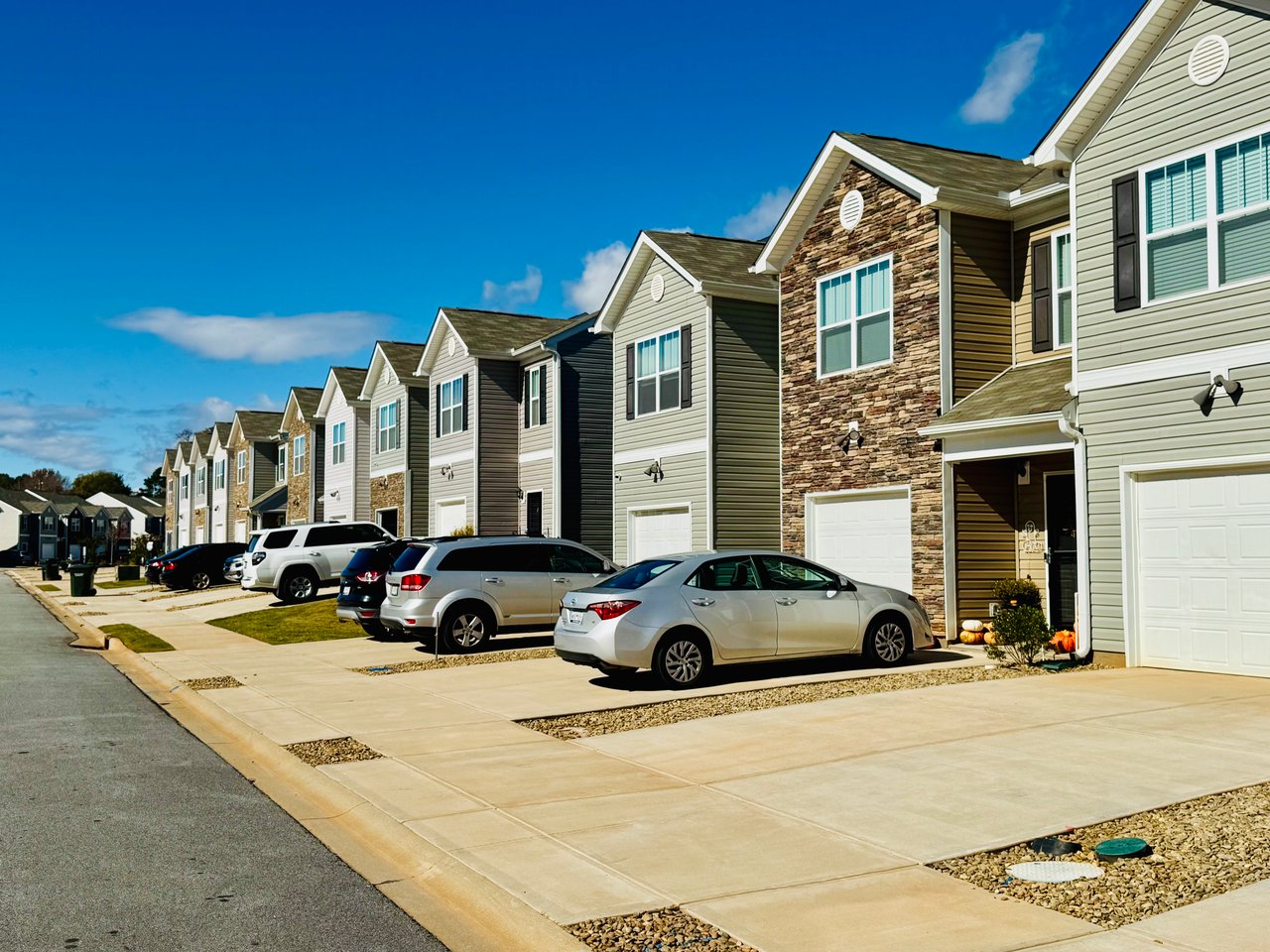 Modern Living in the Heart of Greer: Discover 120 Sunriff Court at Brookside Subdivision