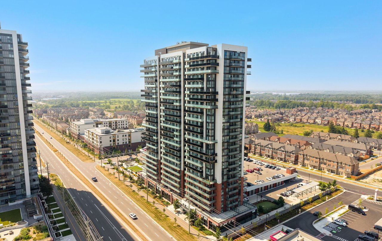 2550 Simcoe Street N 219