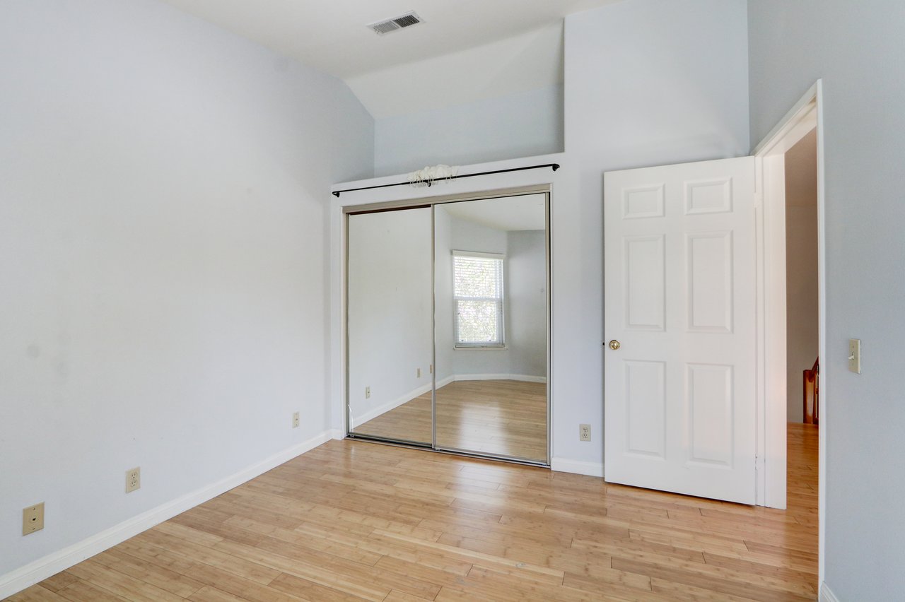 22303 Golden Canyon Cir