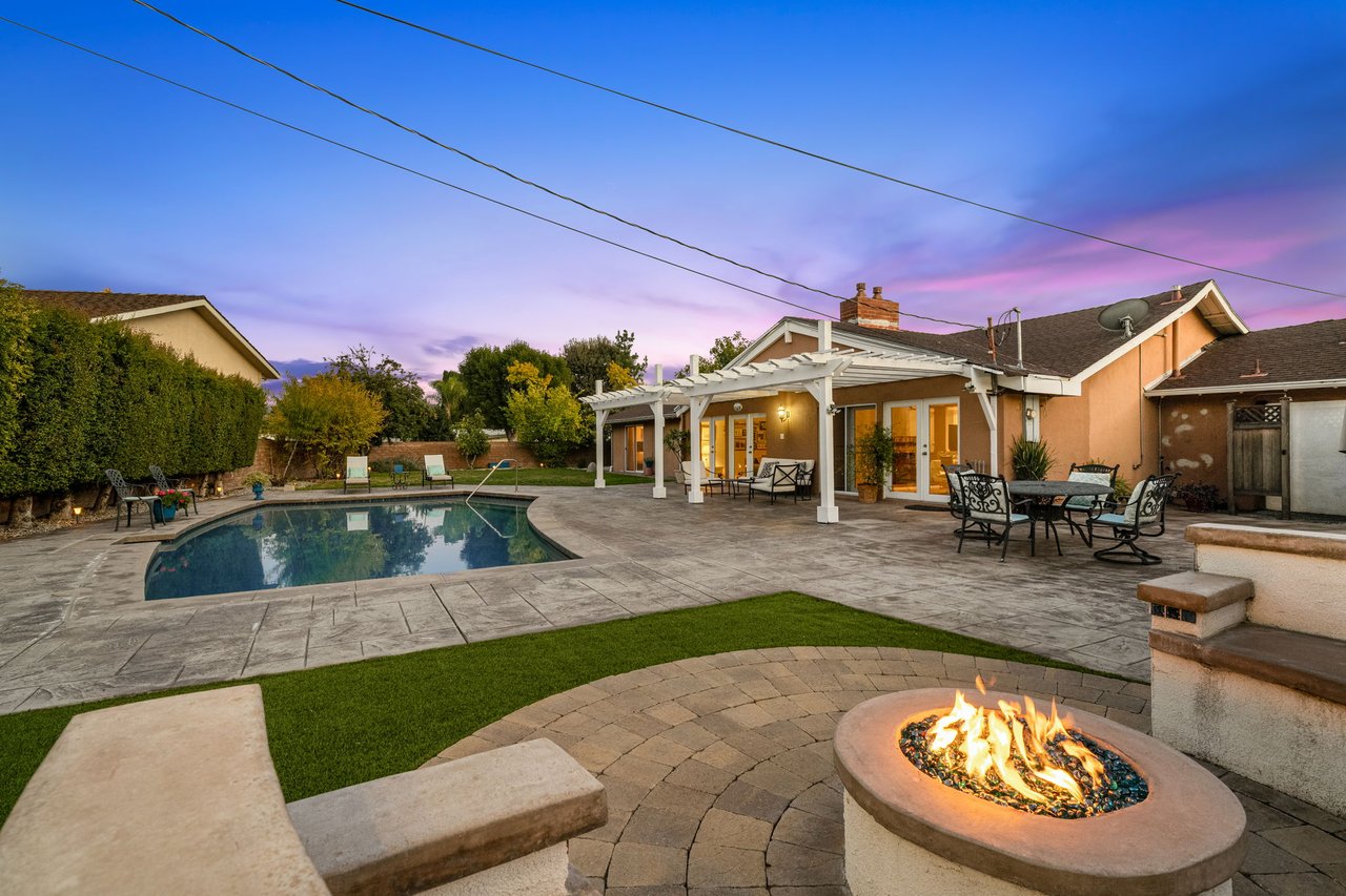 23001 Lita Pl, Woodland Hills, CA 91364