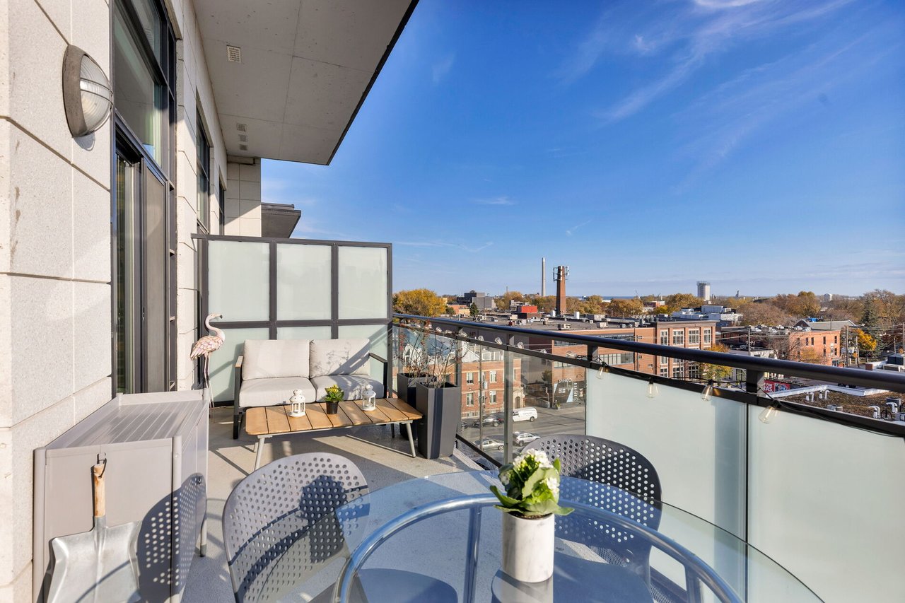 Leslieville Loft Penthouse with Stellar Sunsets