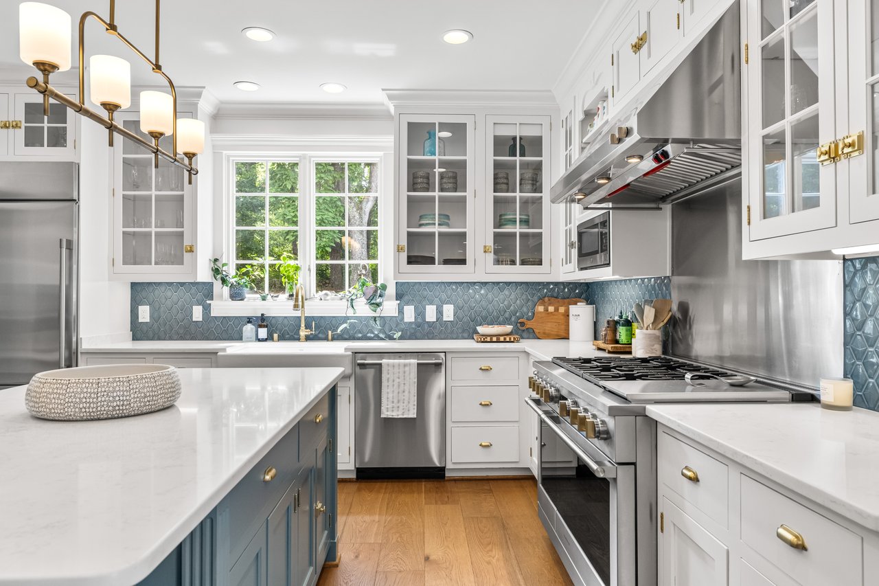 Waterford Colonial