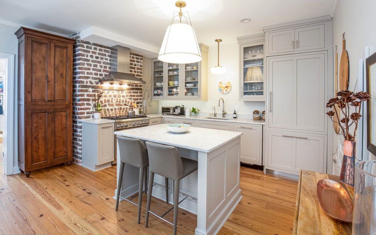5 Coming Street – Renovated Charleston Single