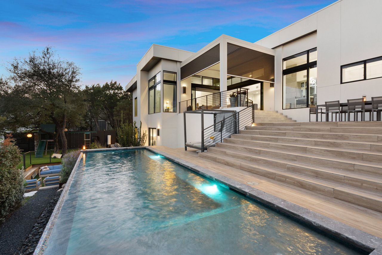 Modern Masterpiece in West Lake Hills