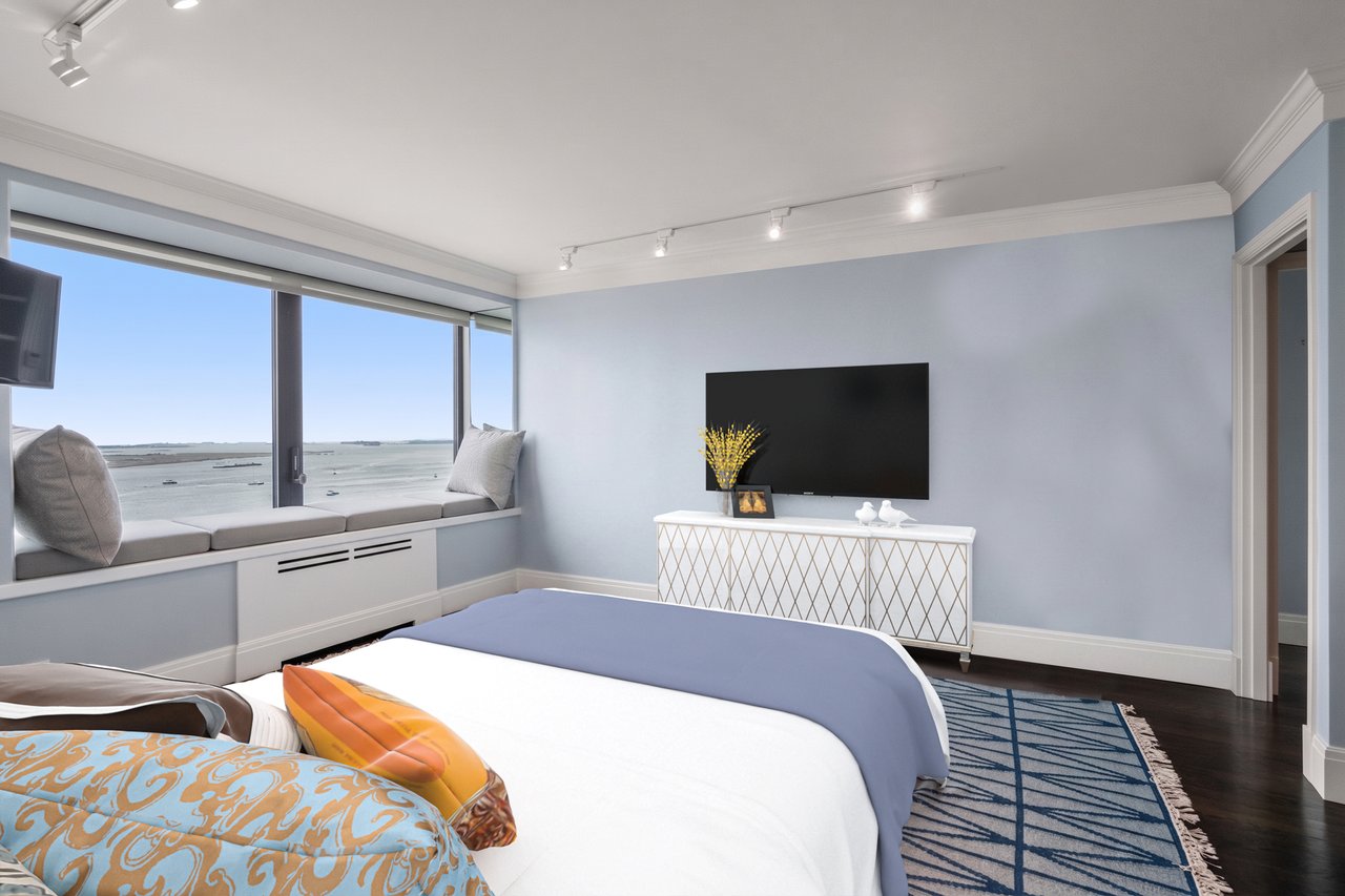 Highly Renovated Harbor Towers Residence