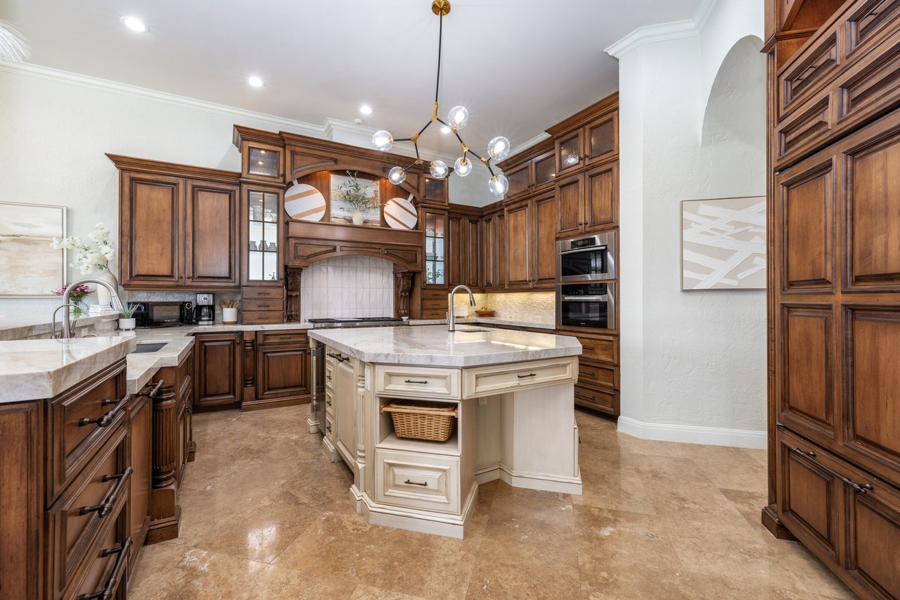 Palm Beach Gardens Waterfront Compound | 200' Deepwater Dockage | Harbour Isles