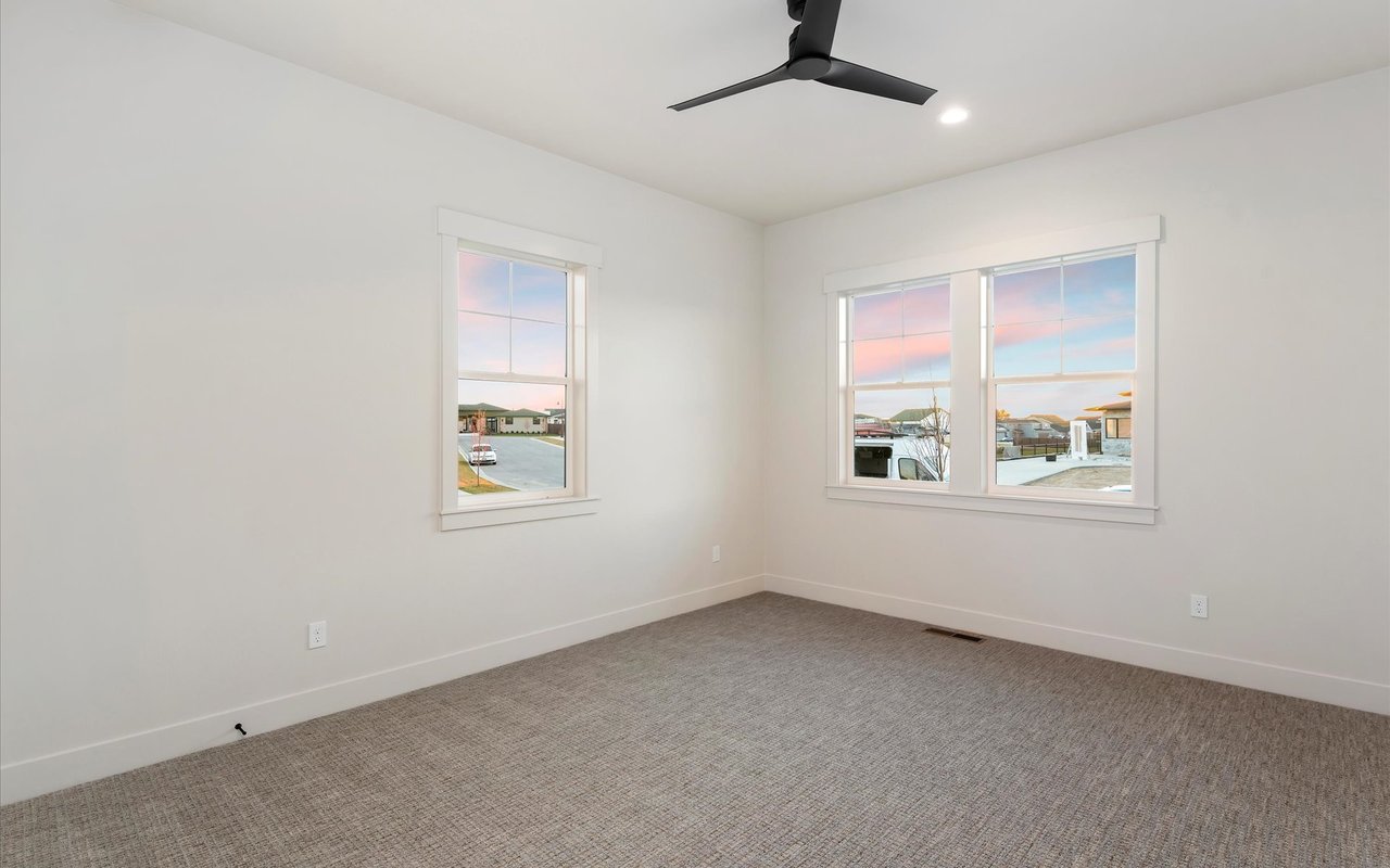 Modern Craftsman on One-Third of an Acre in Star, Idaho