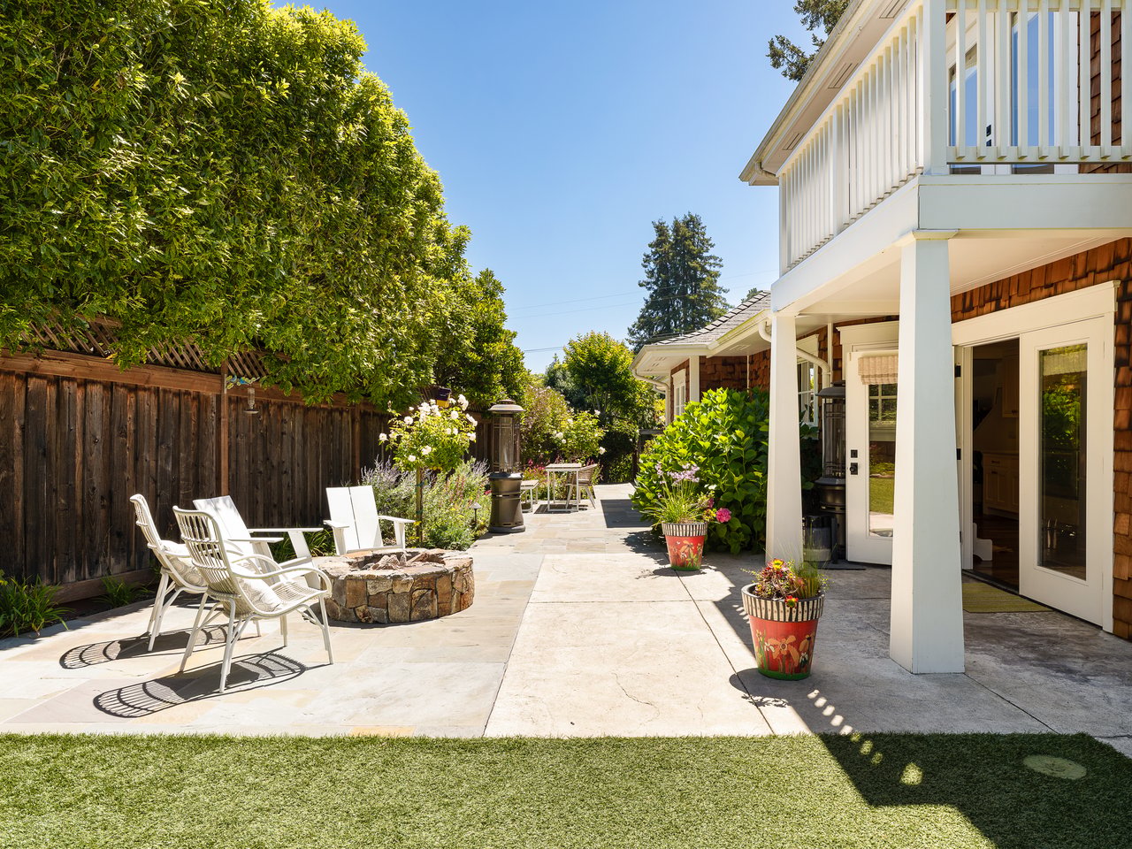 Stylish, Sunny, and Picture Perfect in Mill Valley