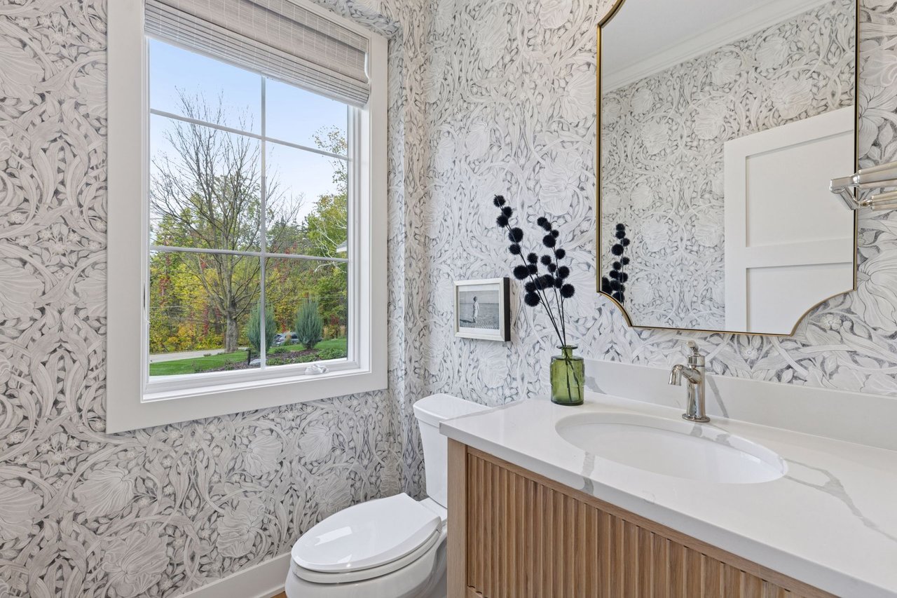 550 Orono Orchard Road S, Orono