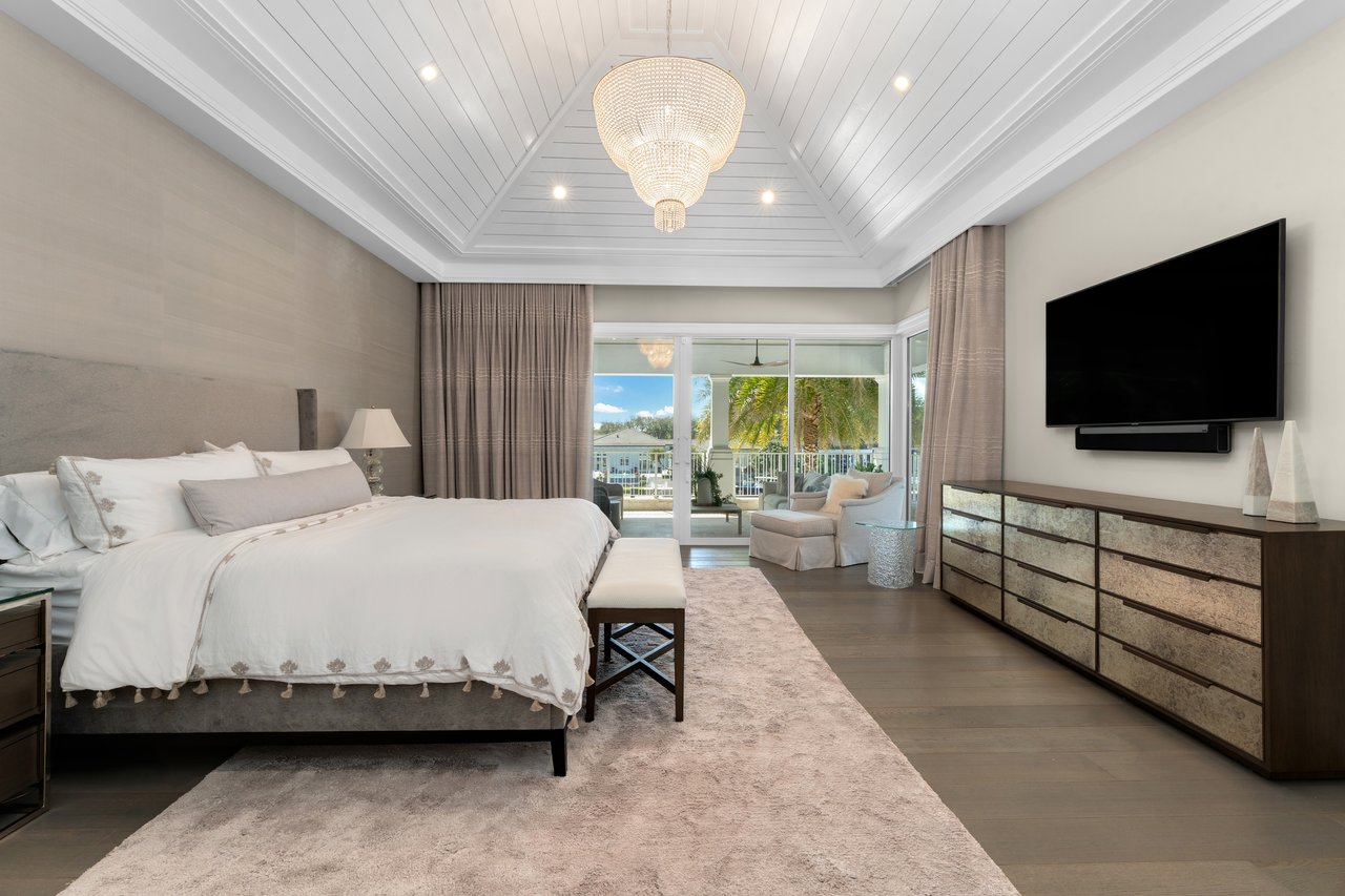 550 Marquesa Drive, Coral Gables, FL 33156