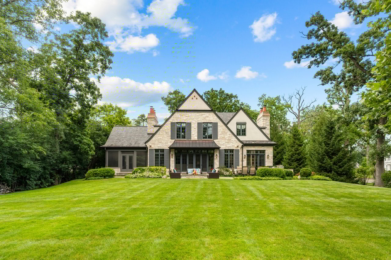 569 Briar Ln
