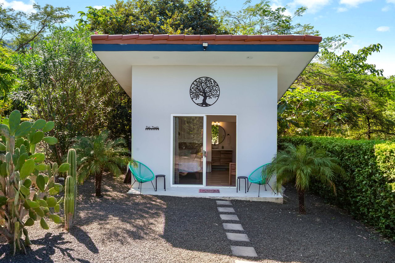 The Haven | Spacious Home + Private Casita in Gated Mar Vista Community