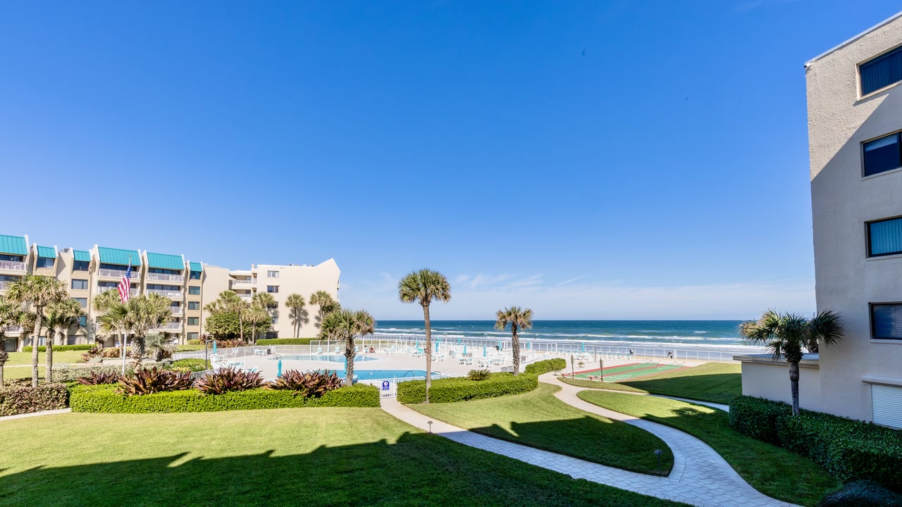 Oceanfront Furnished Condo in New Smyrna Beach