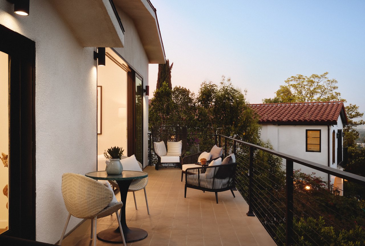 3916 Glenridge Dr, Sherman Oaks