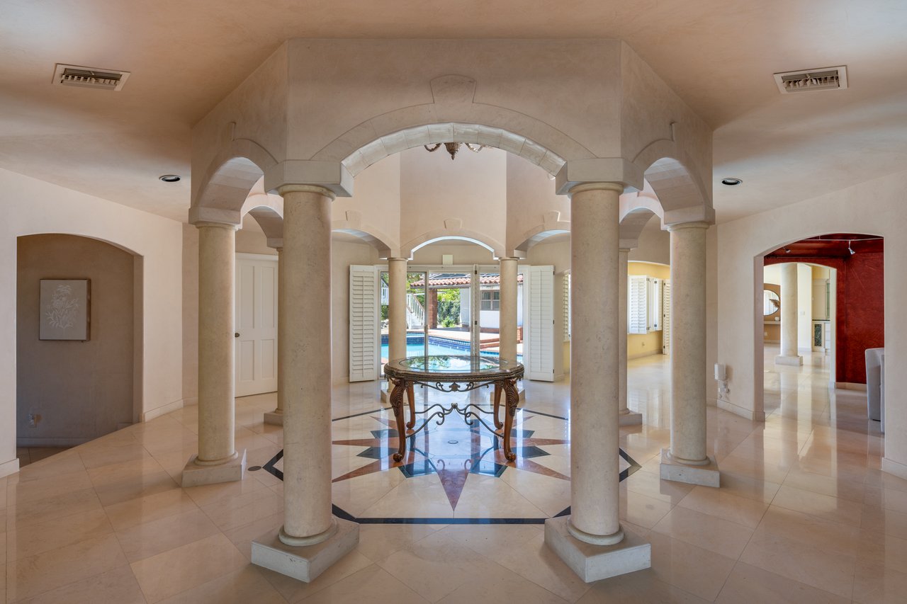 18714 Bernardo Trails | Rancho Bernardo