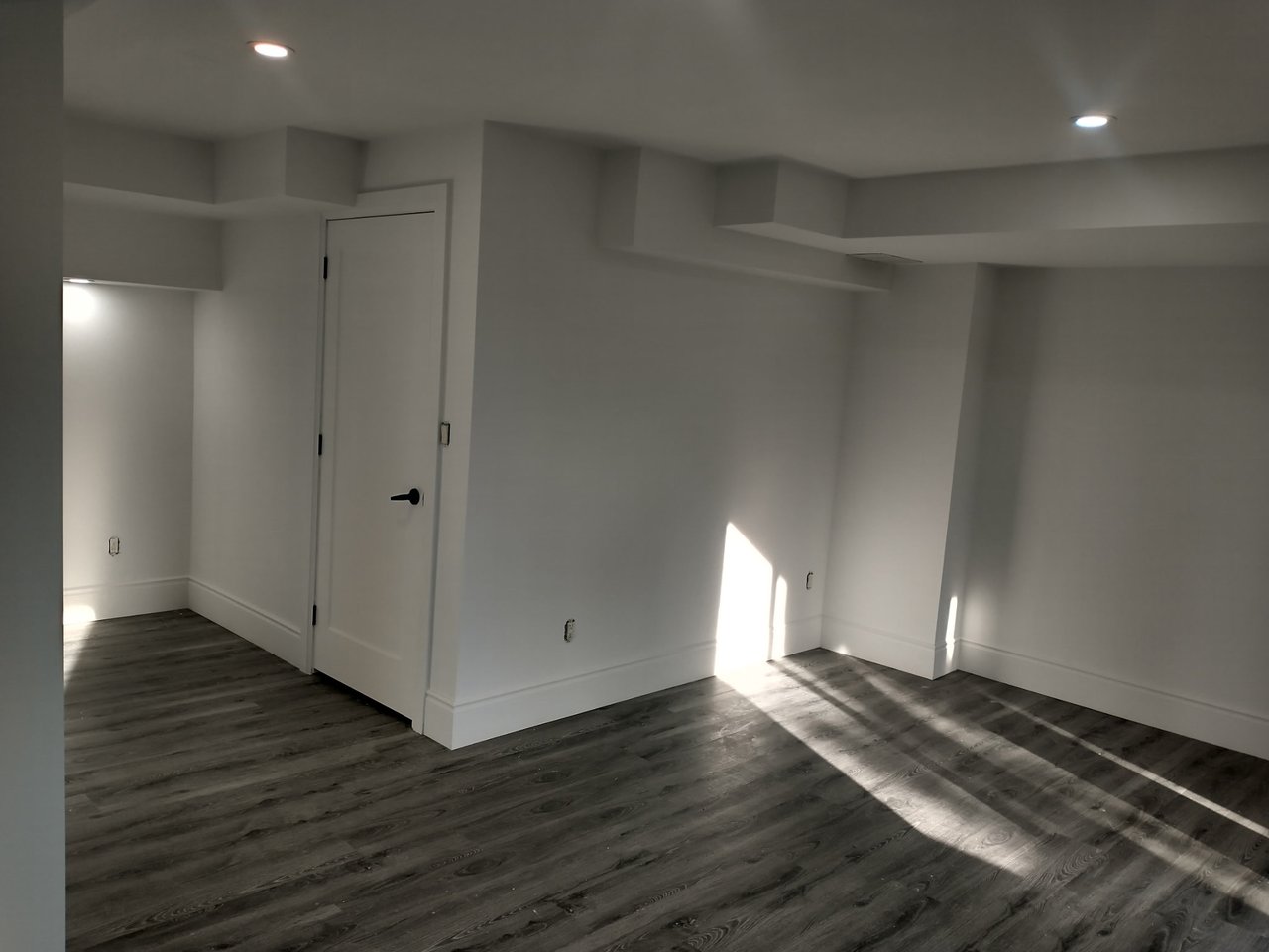 31 West Oak Trail Unit: Lower