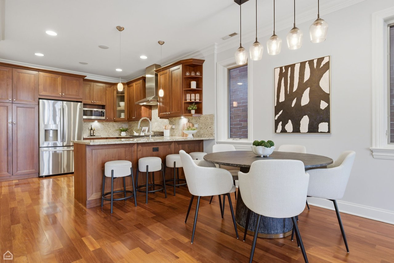 1047 W Monroe Street Unit 3