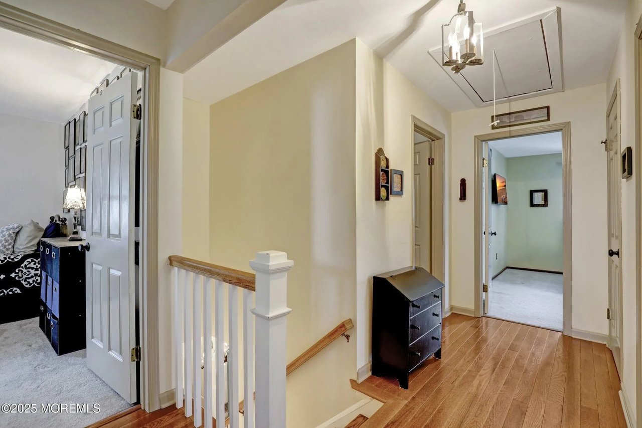 3245 Rambling Hill Court
