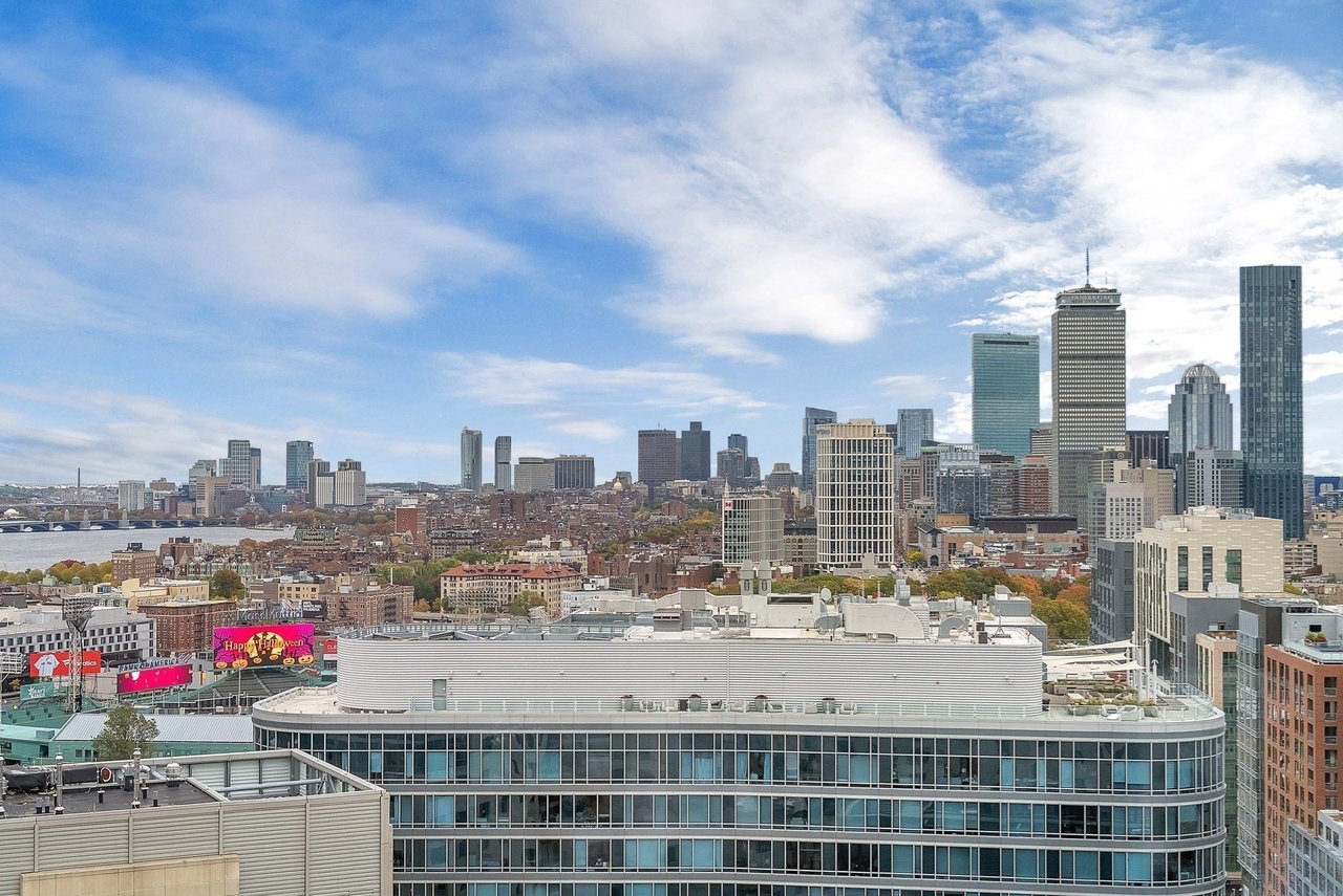 188 Brookline Ave #22k