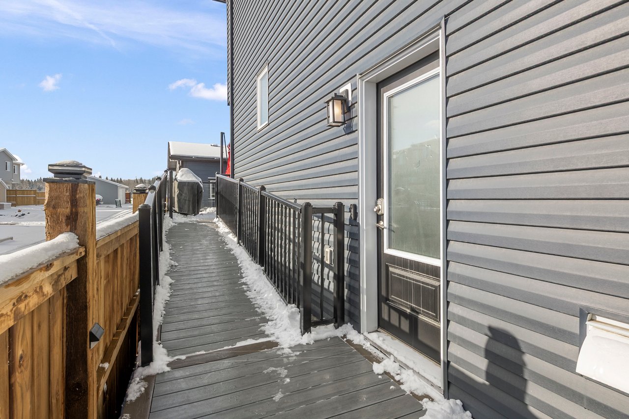 129 Rowmont Heath NW