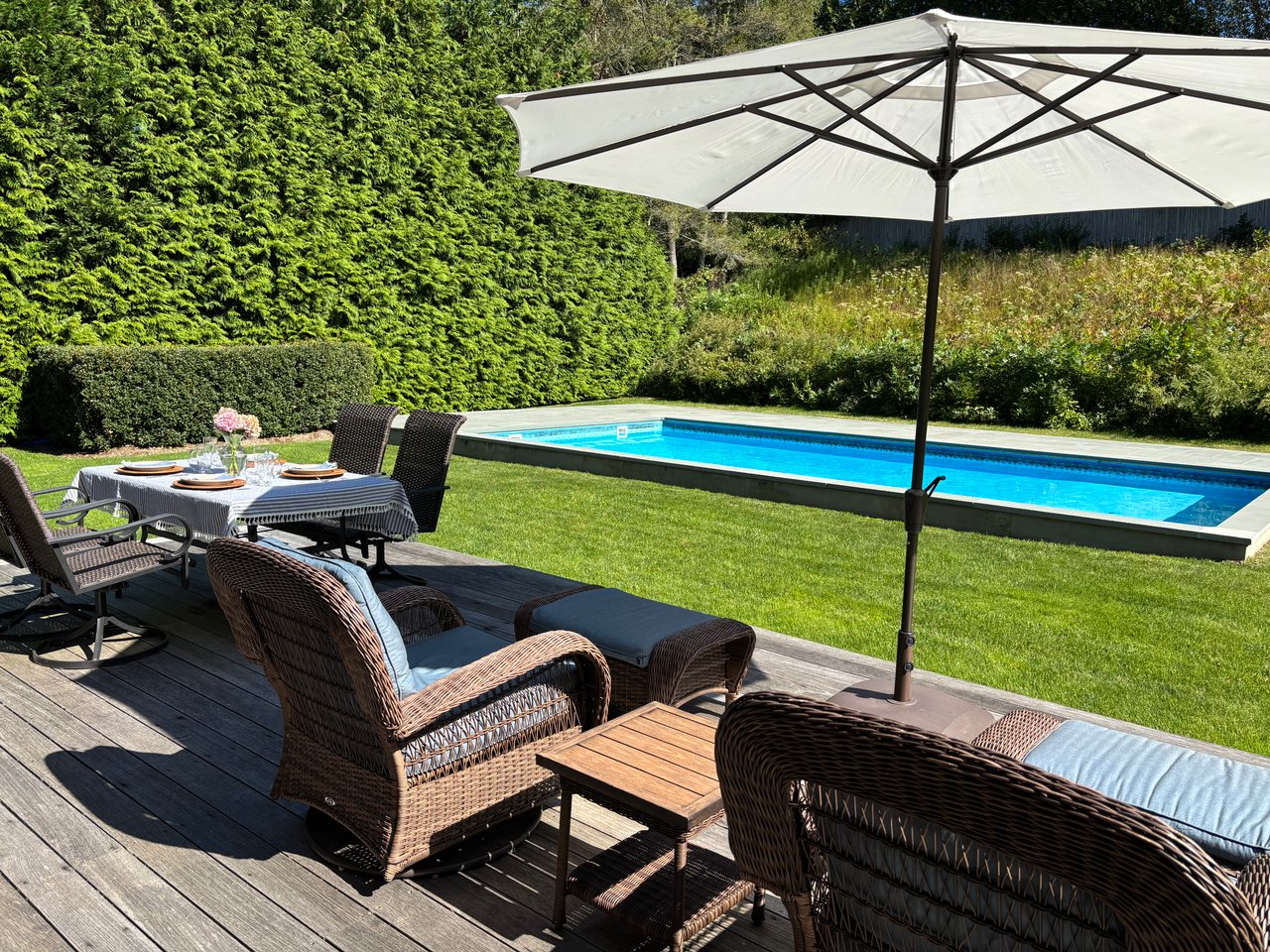 14 Underhill Drive, Southampton