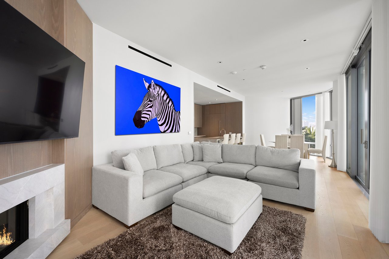 211 W. Elm Court, No. 3D