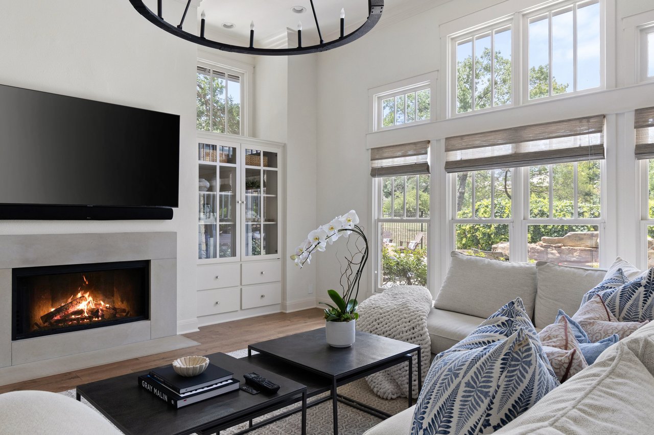 9123 Spinning Leaf Cove