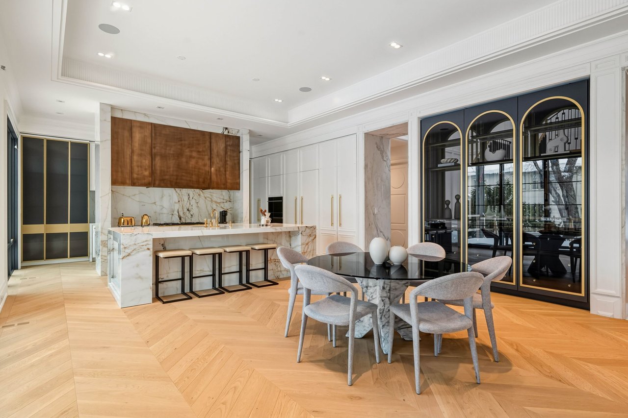 For The Bespoke Buyer