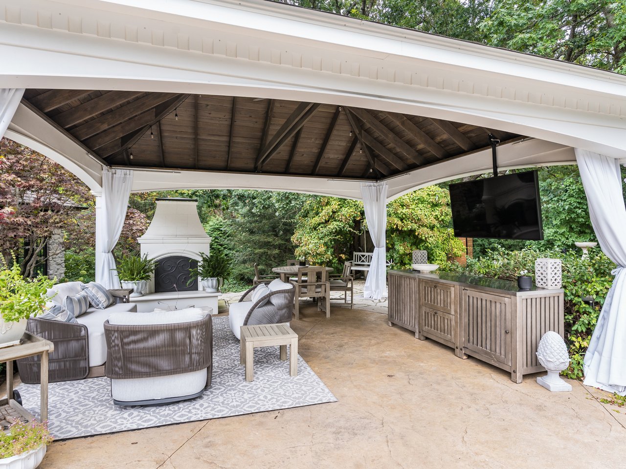 38W507 Fairway Drive, St. Charles
