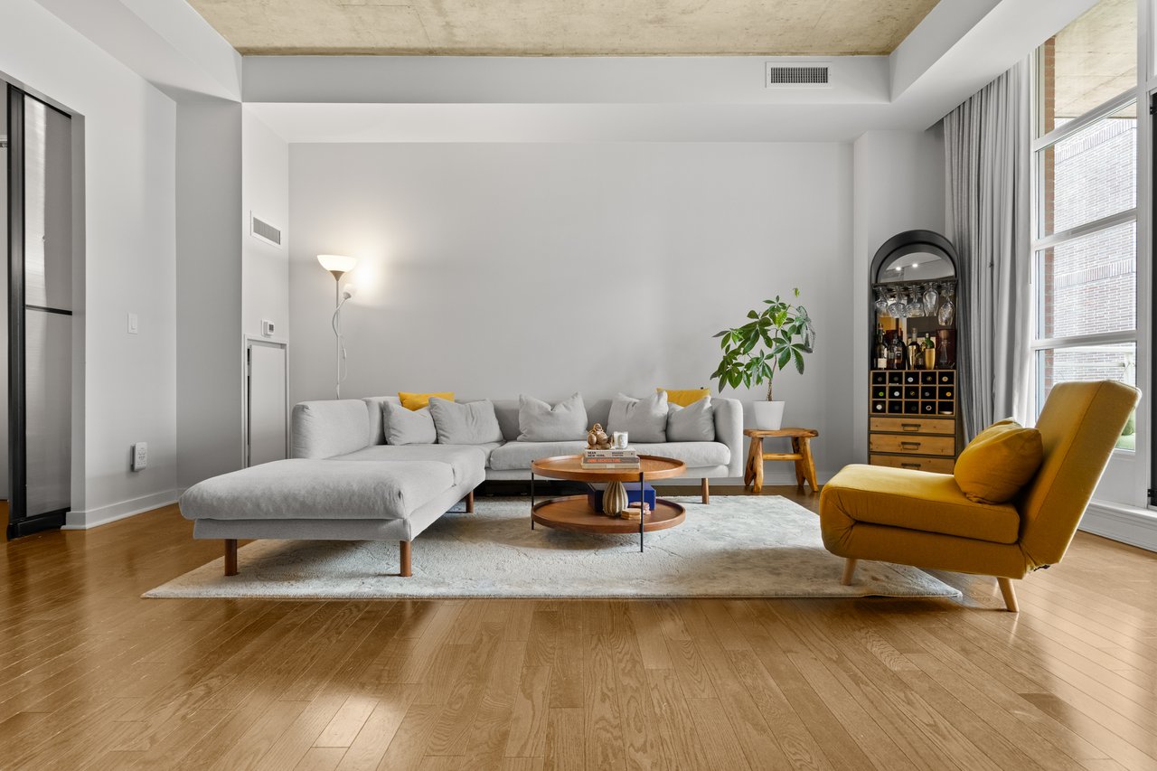 19 Brant Street Suite 508
