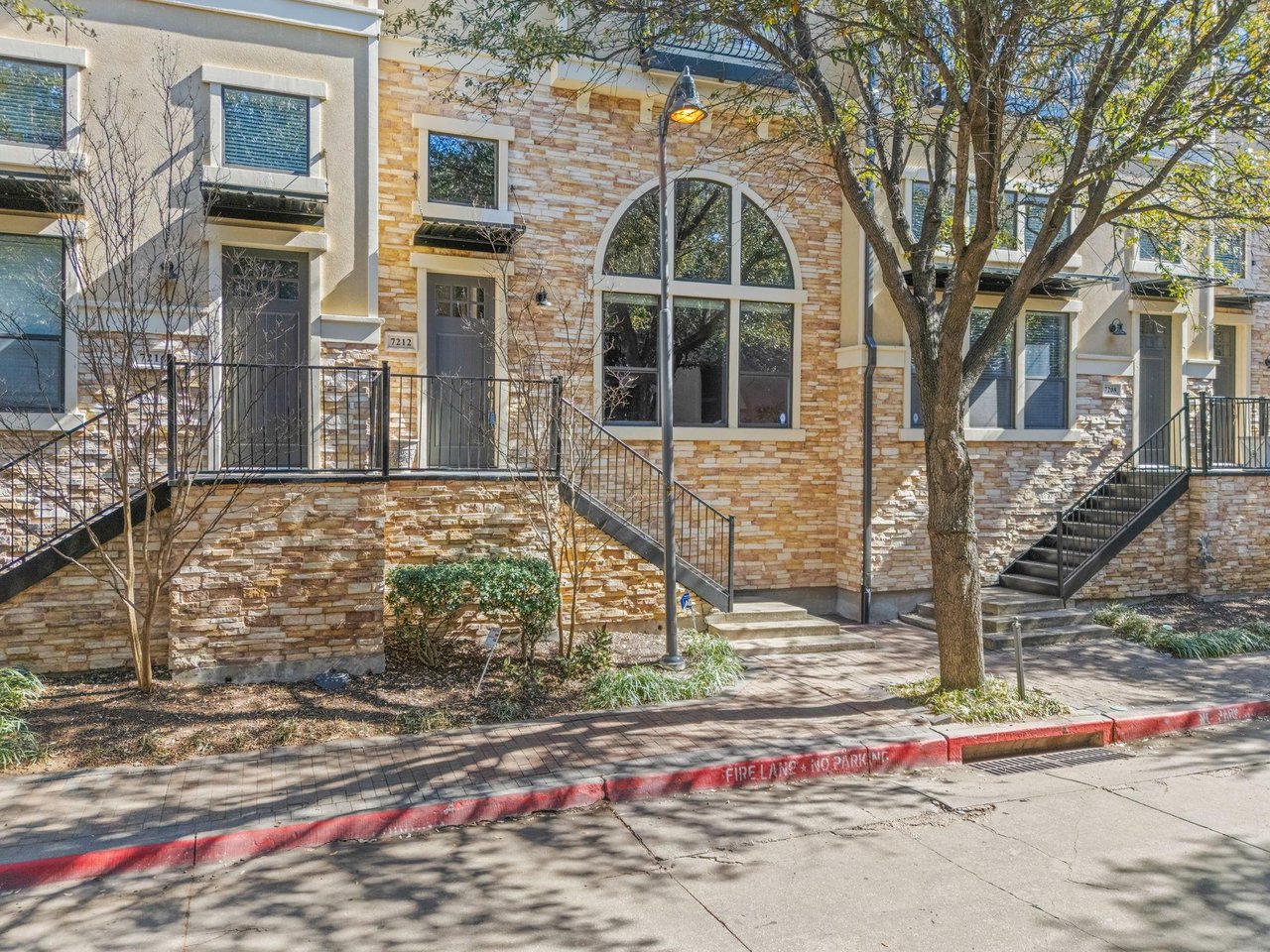 7212 Olivia Lane