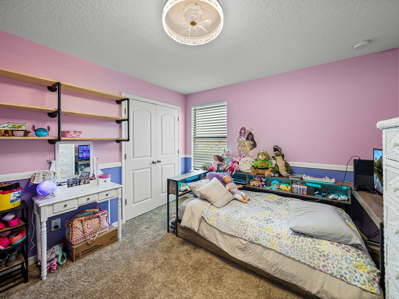 5660 Elsinore Way