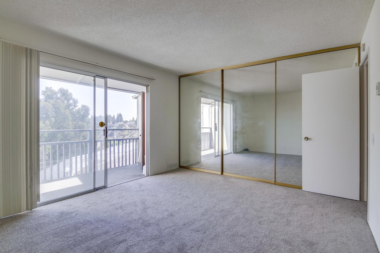 1261 34th Street Unit 28