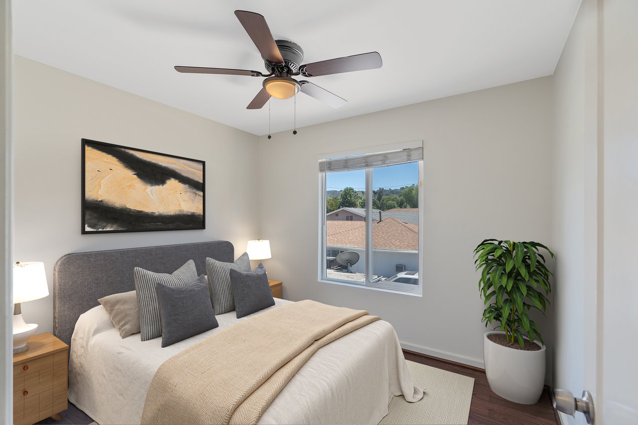 4821 Topanga Canyon Blvd