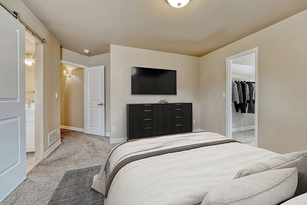 12589 Highland Oaks Place