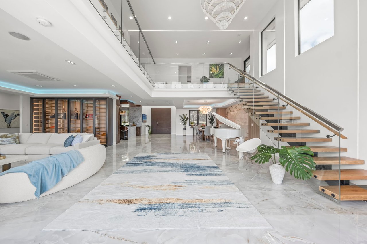 123 Waihili Place