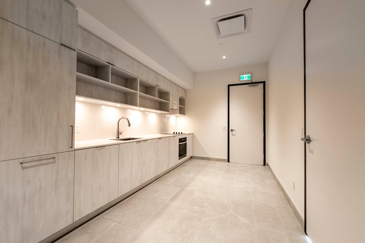 2 David Eyer Road, 525