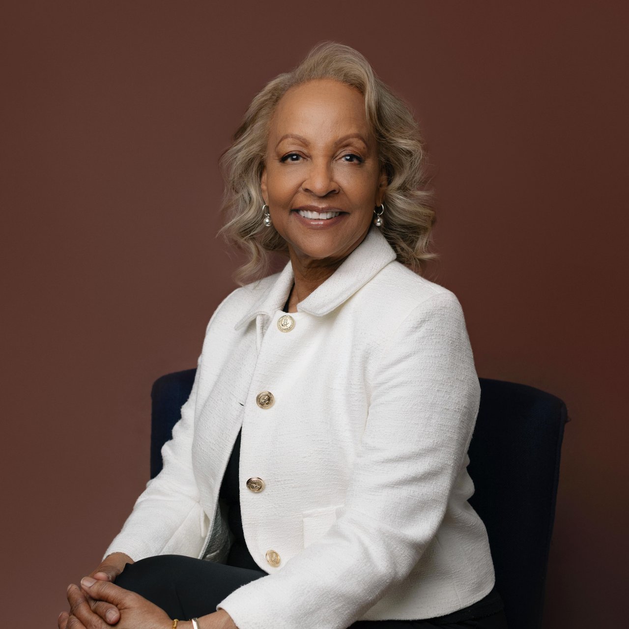 LaVonne Martin Vallejo, CA Real Estate Agent Headshot
