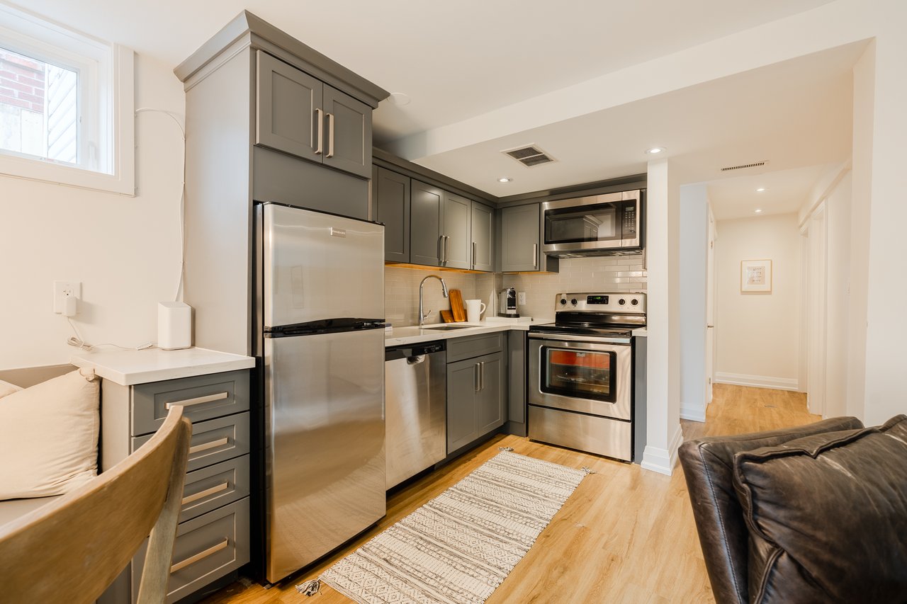 90 Birchmount Rd