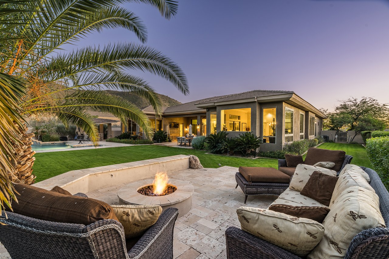 11368 E WINCHCOMB Drive