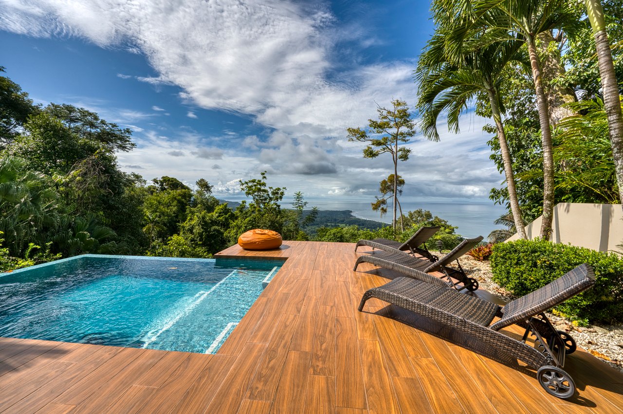 Costa Rican Villa with Whales Tail Views
