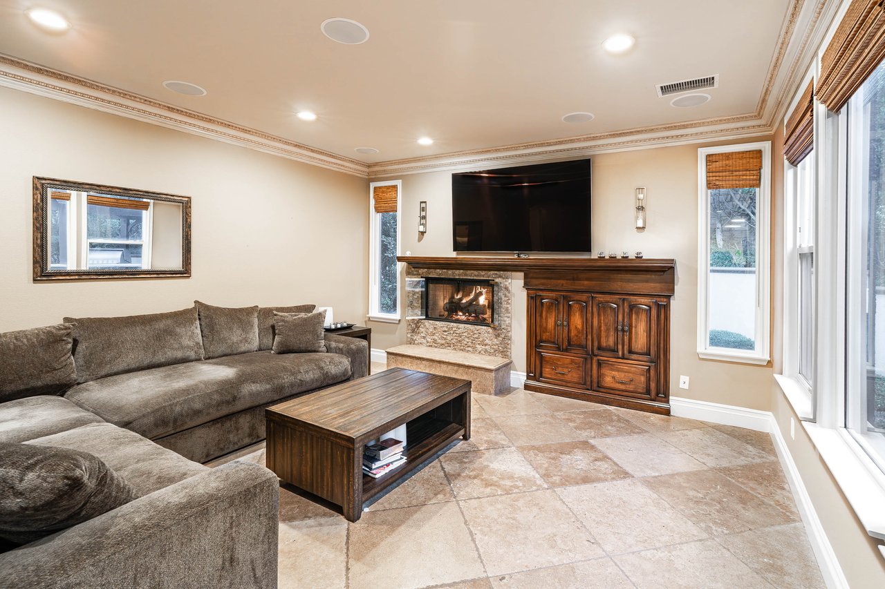 551 Rustic Hills Drive